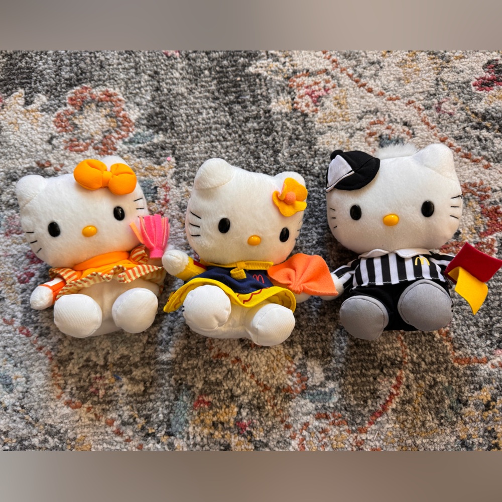 Vintage Mcdonald’s Hello Kitty Reversible Plush